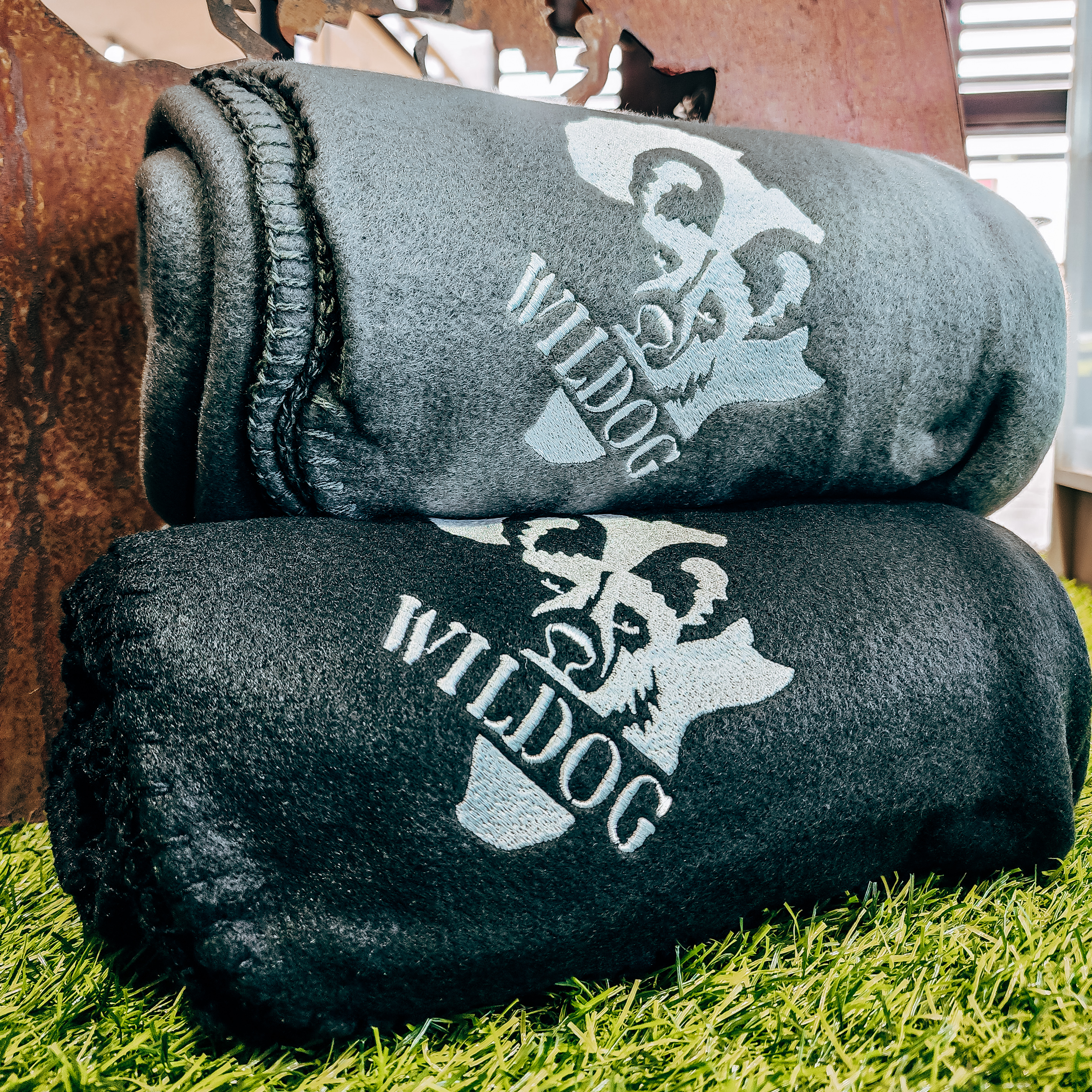wildog-fleece-blanket